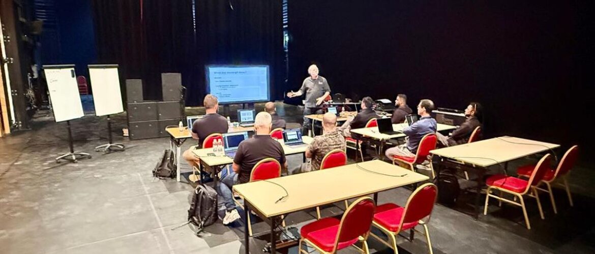 Smaart Operator Fundamentals course on the ROHM Main Stage